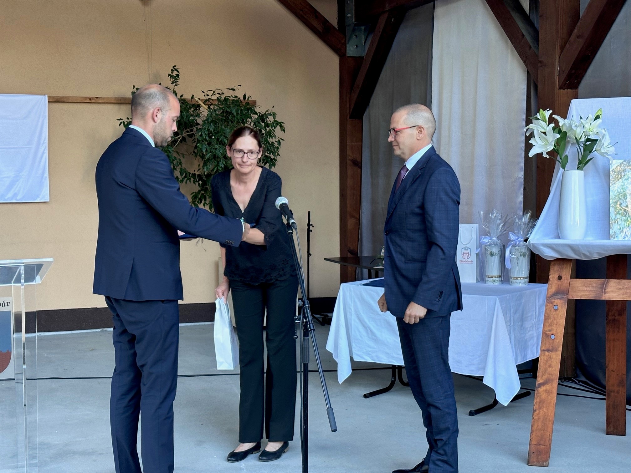 Pilisvörösvárért Emlékérem az UBM-nek